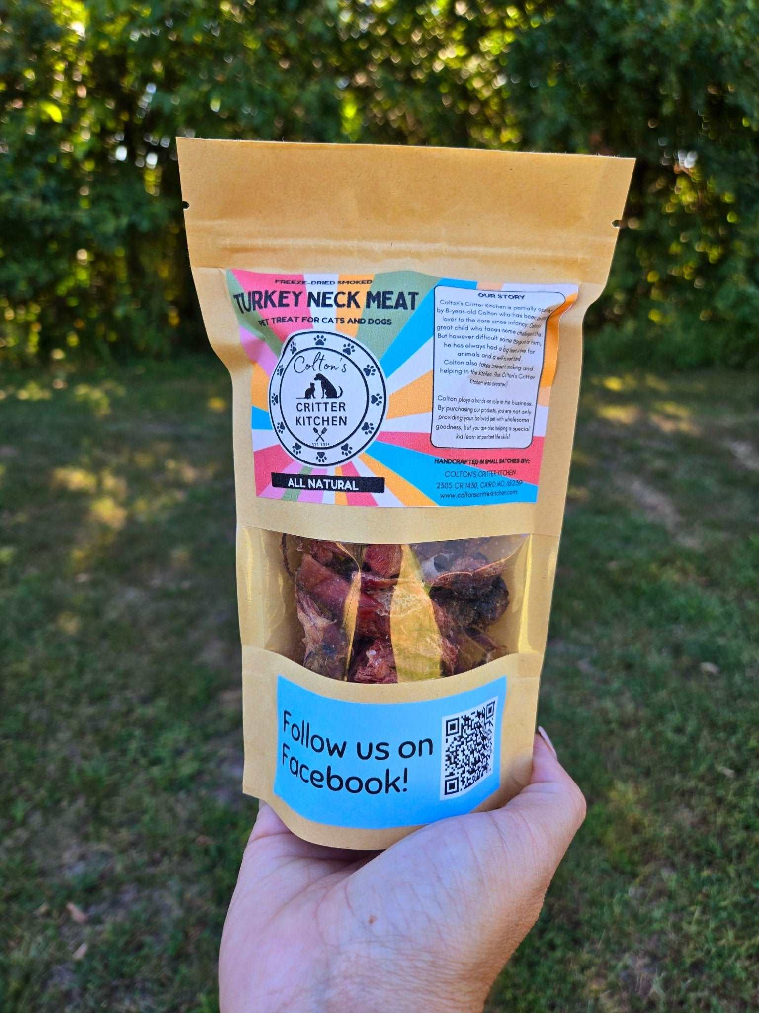 Freeze - Dried Smoked Turkey Neck Meat Treats - Colton's Critter Kitchen